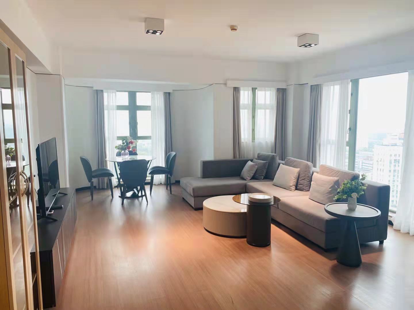 Sanquan Apartment 三全公寓