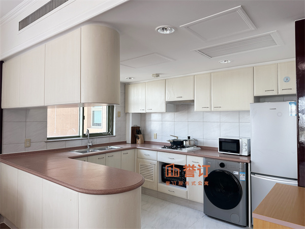 秋日亮马河畔：三全公寓邀您共赴黄秋英的浪漫之约